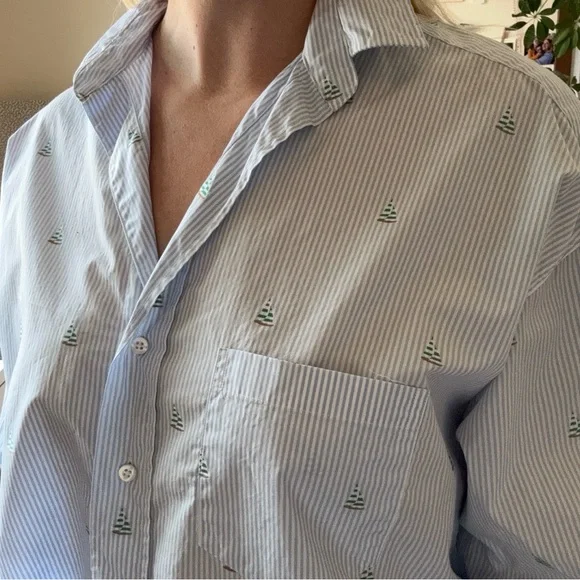 Frank & Eileen Shirley Button Down - Picture 3 of 7